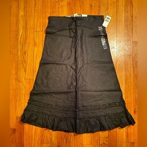 Old Navy black midi skirt size one